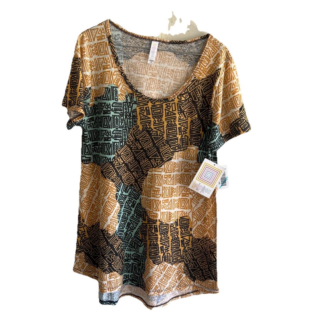 LuLaRoe Woman's Geometric Shirt New With Tags! X Small